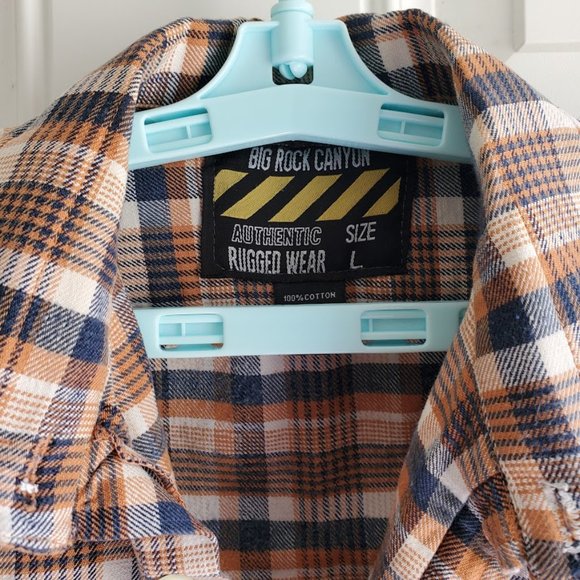 Upcycled Flannel Shirt ICE CUBE Music Rapper Graphic Tee on Back - Picture 4 of 5